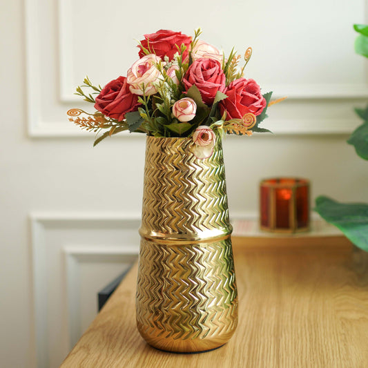 Combo of Metal Vase and Pink Roses
