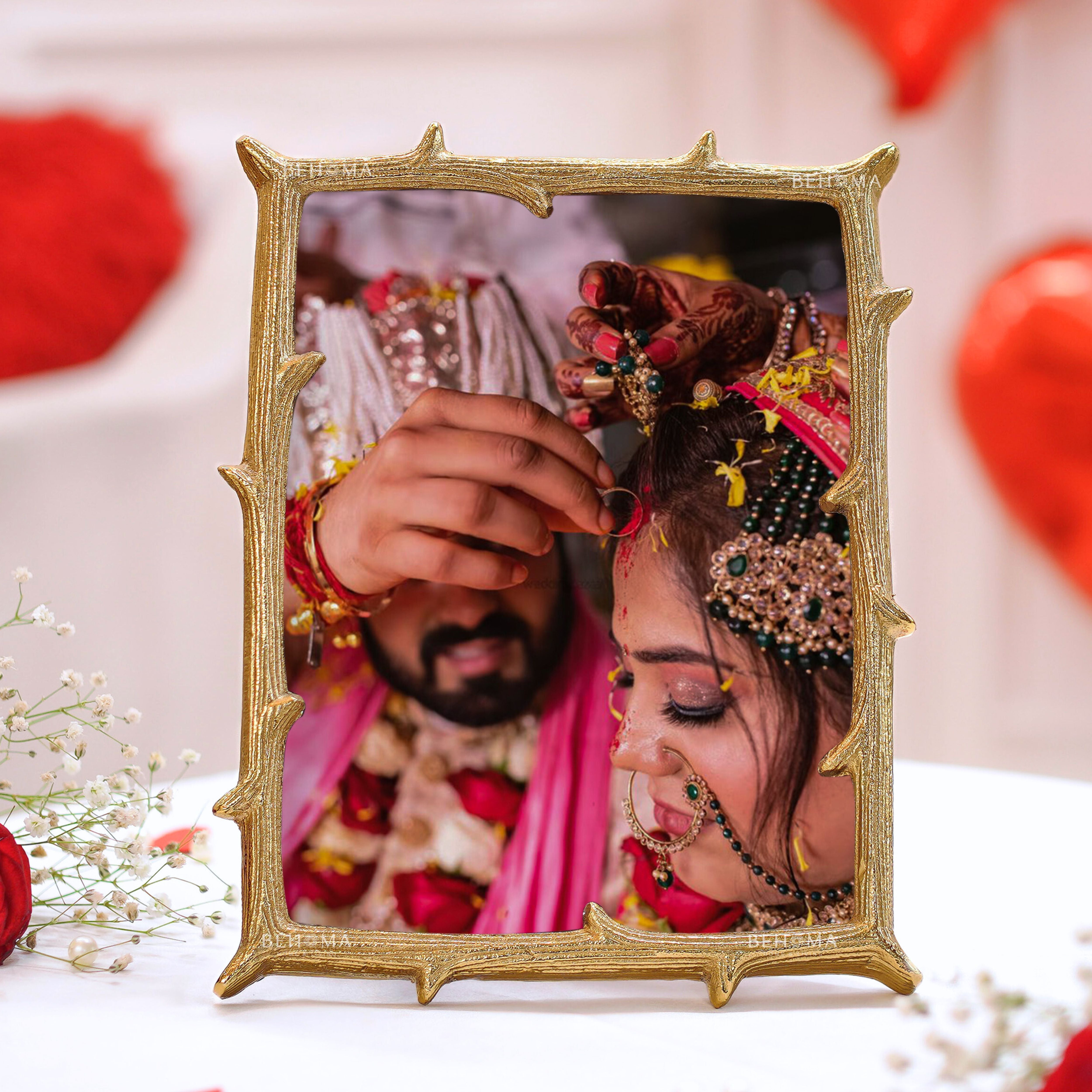 Metal Twig Frame - (6x8)