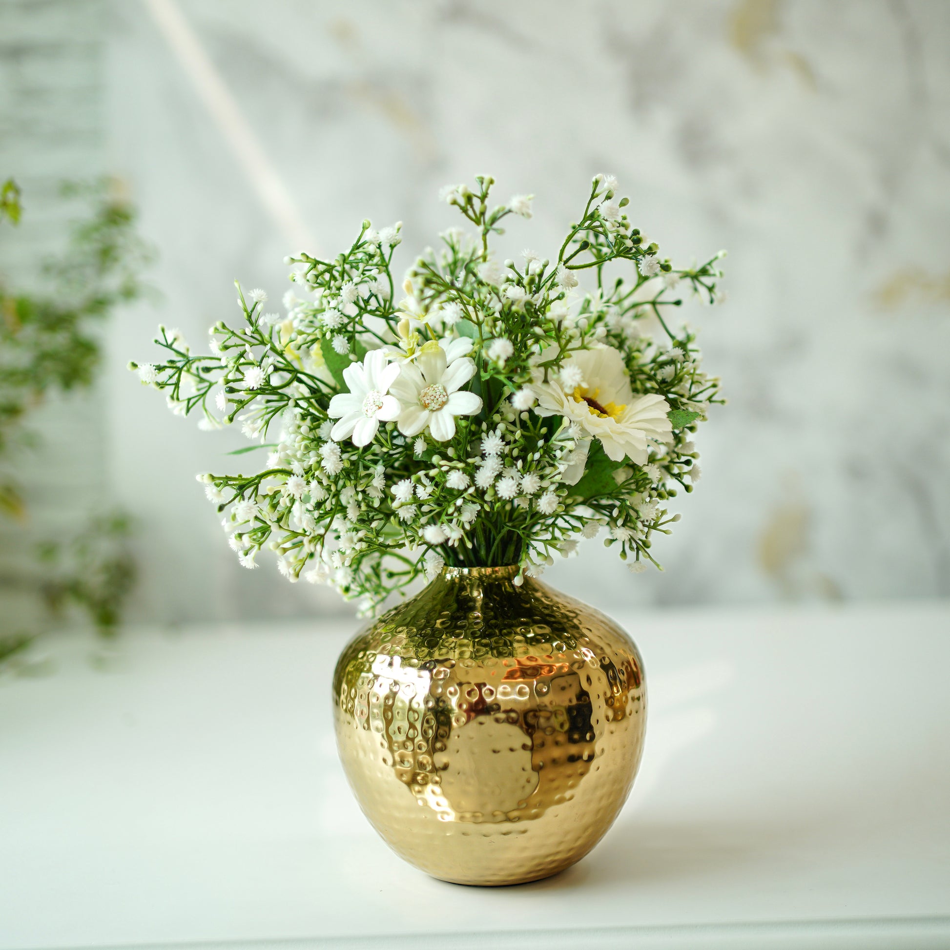 Metal Hammered Flower Vase Small | Gold - Behoma