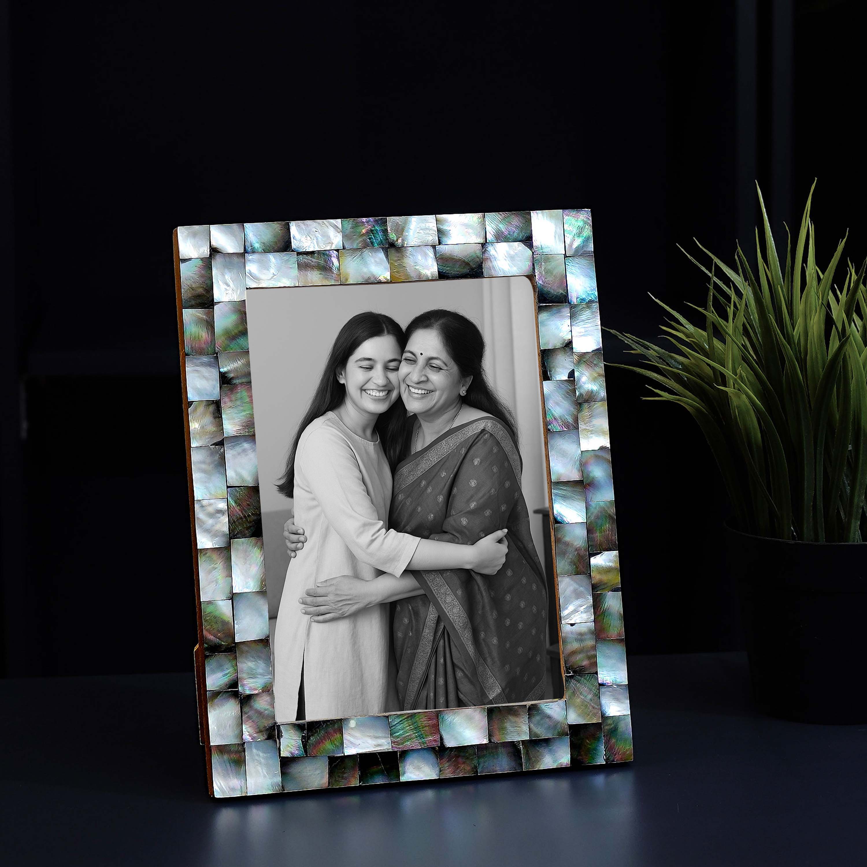 Metal Photo Frame, gifts for her, anniversary gifts, gift ideas