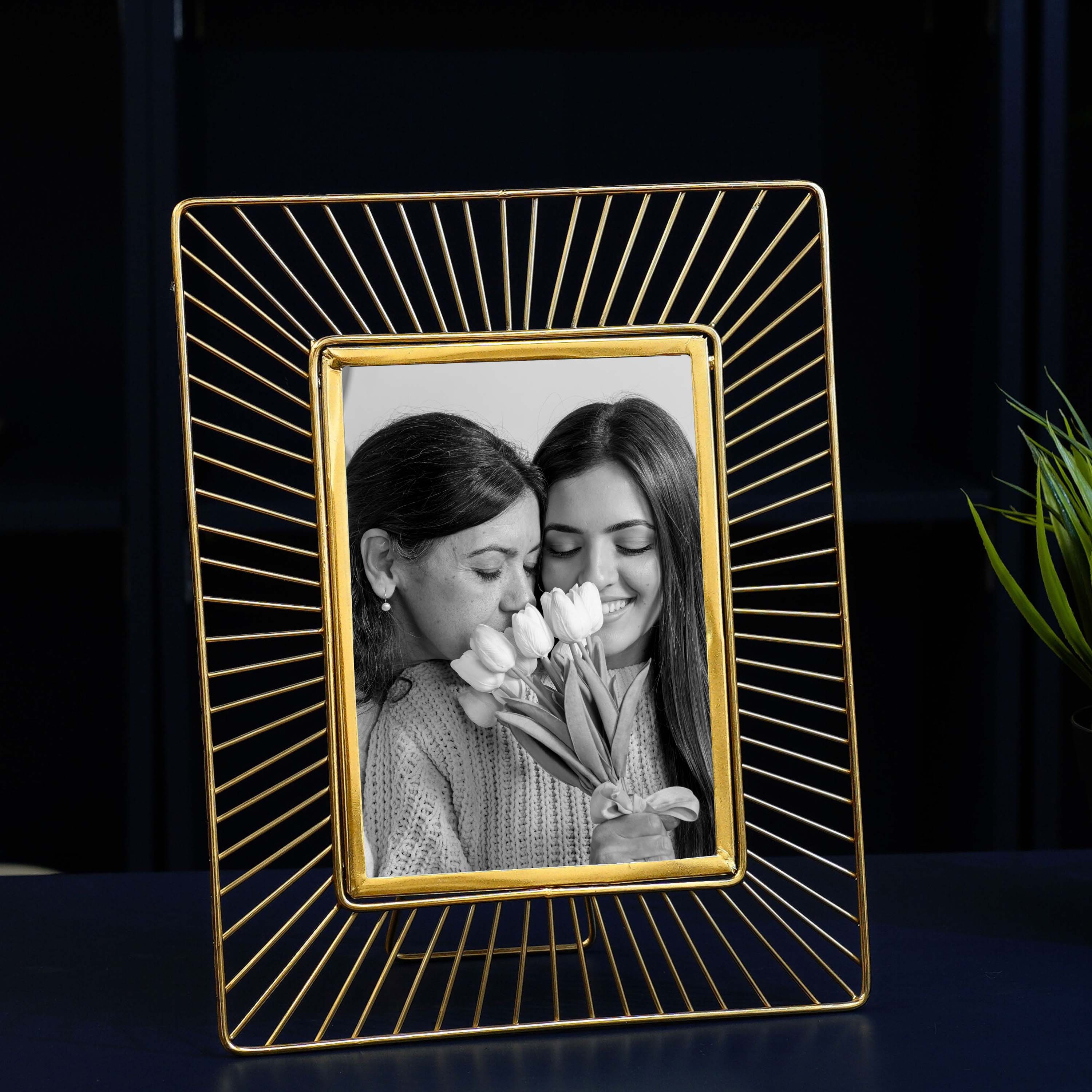 Metal Photo Frame, Mother's Day gifts, gifts for mom, gift ideas