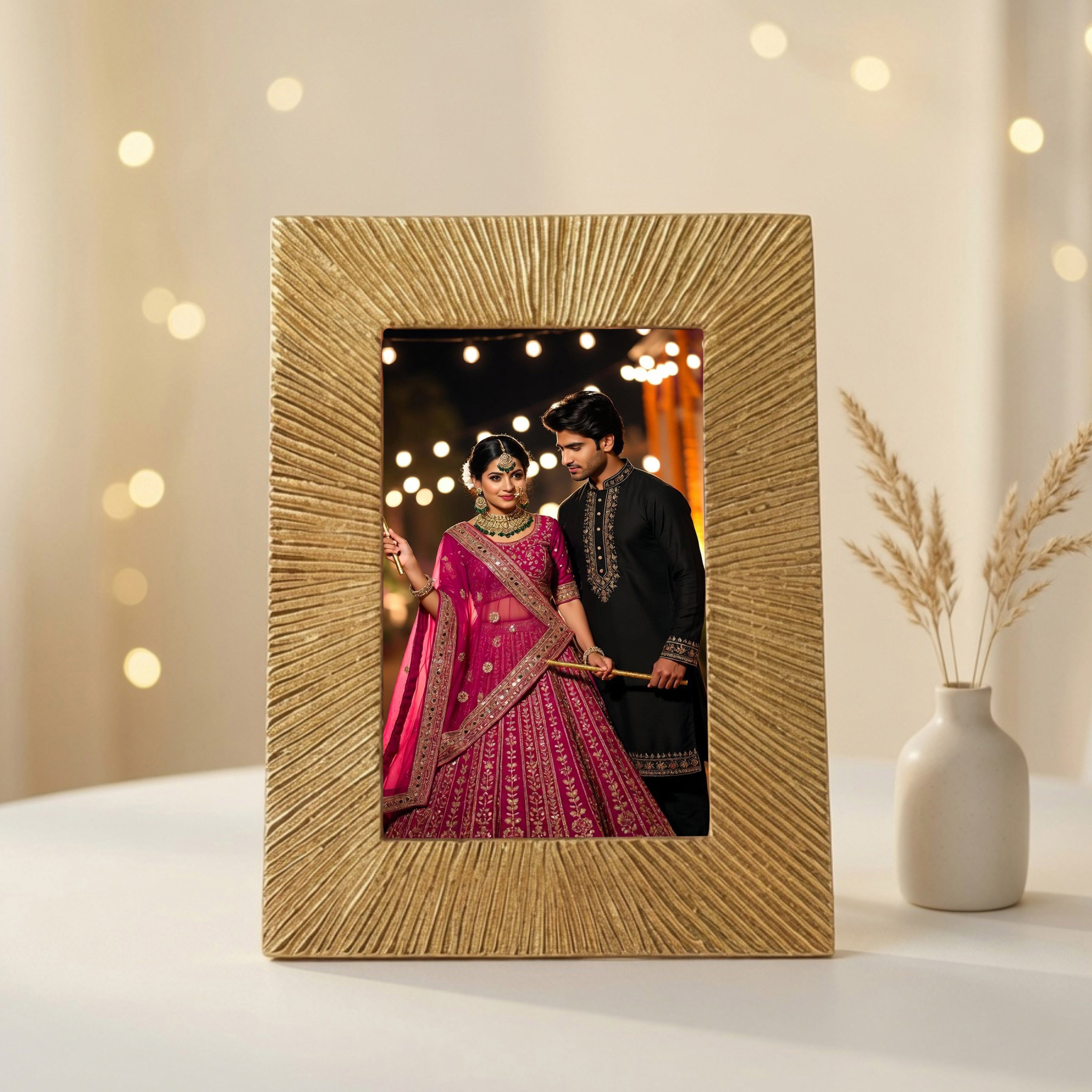 Sunburst Photo Frame, Gold, 5x7