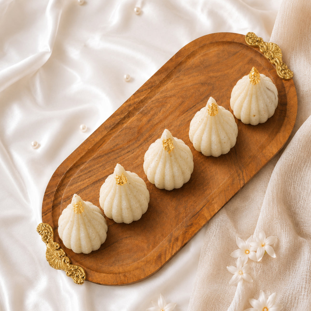 Wood & Brass Tray – Large