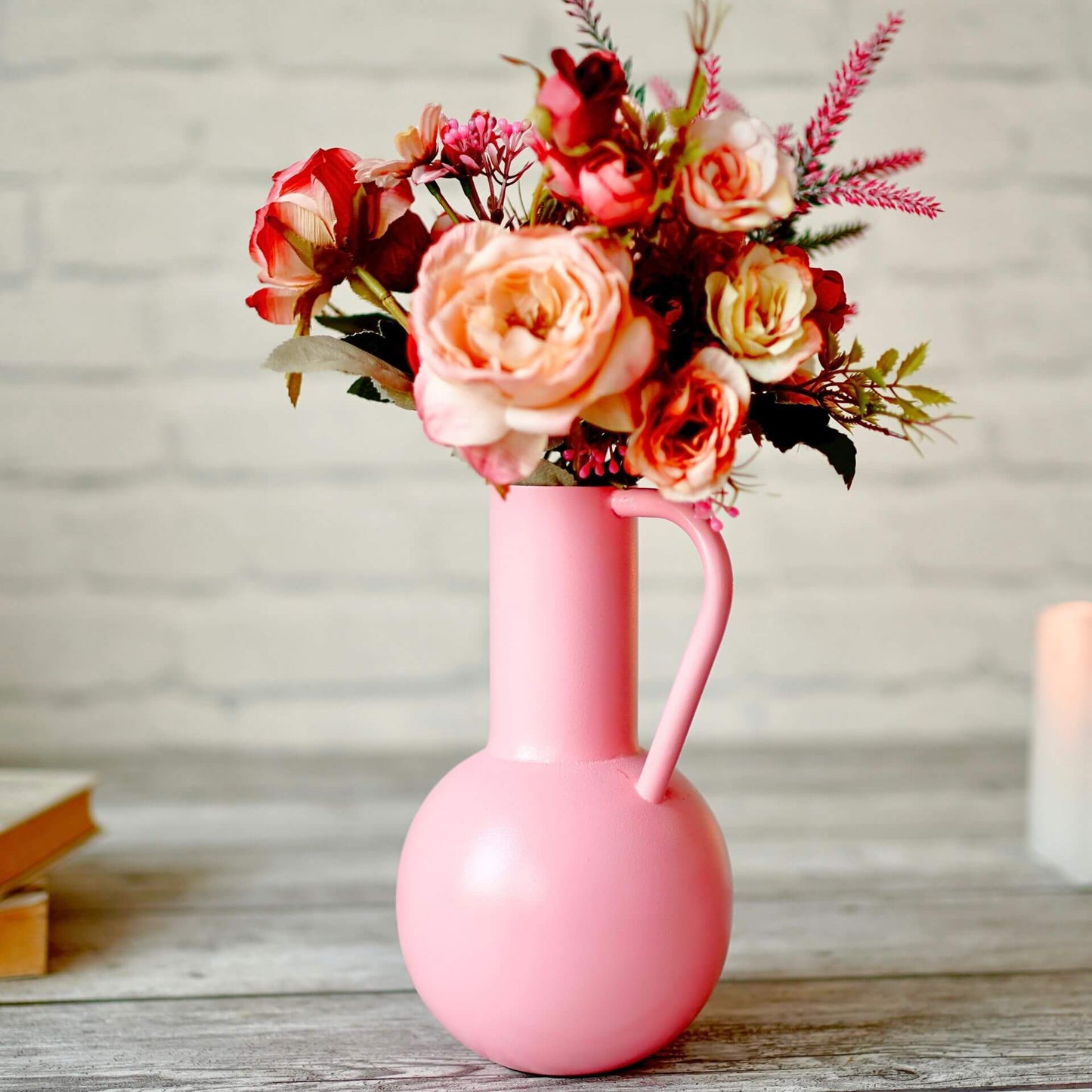 Jug shaped flower vase, Pink 
