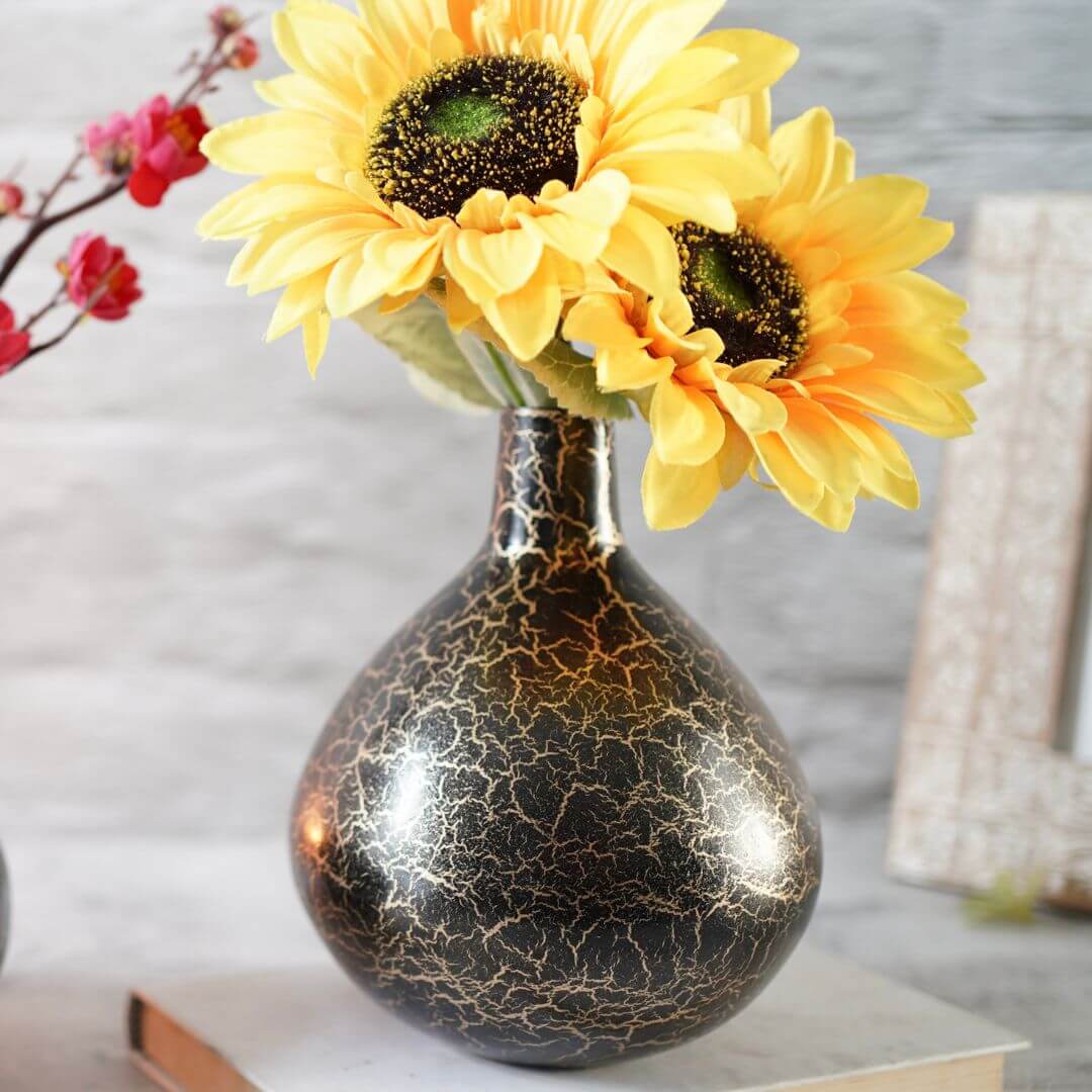 Metal vase with artificial flowers in vase - Tall