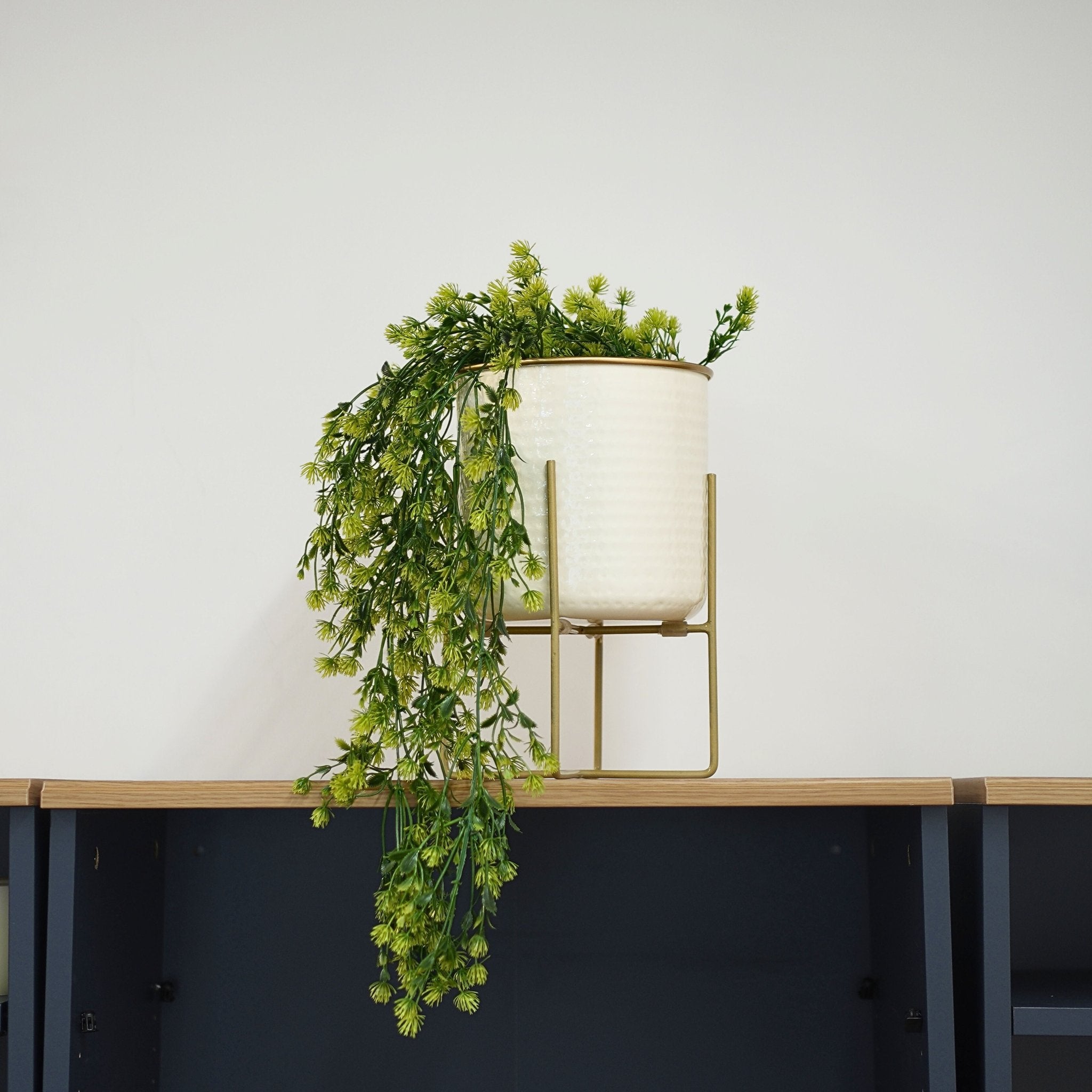 Artificial Green Falling Plant - Behoma