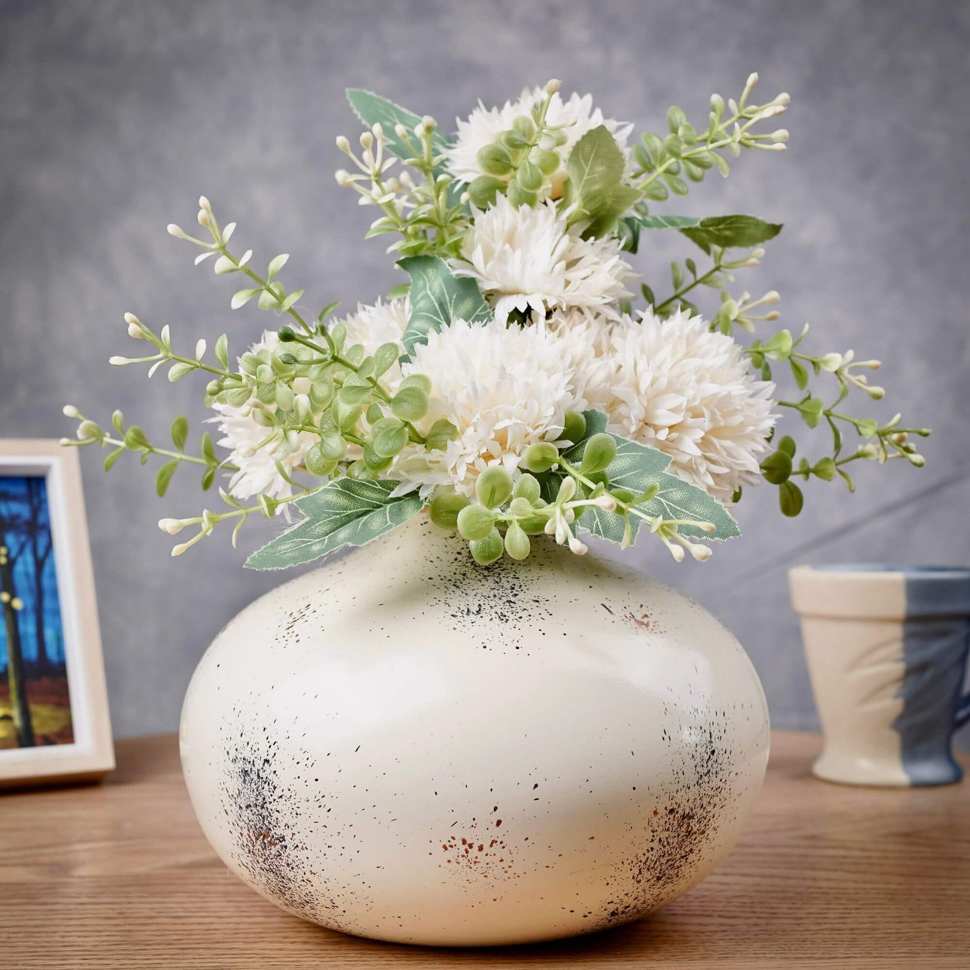Metal Flower Vase - Behoma