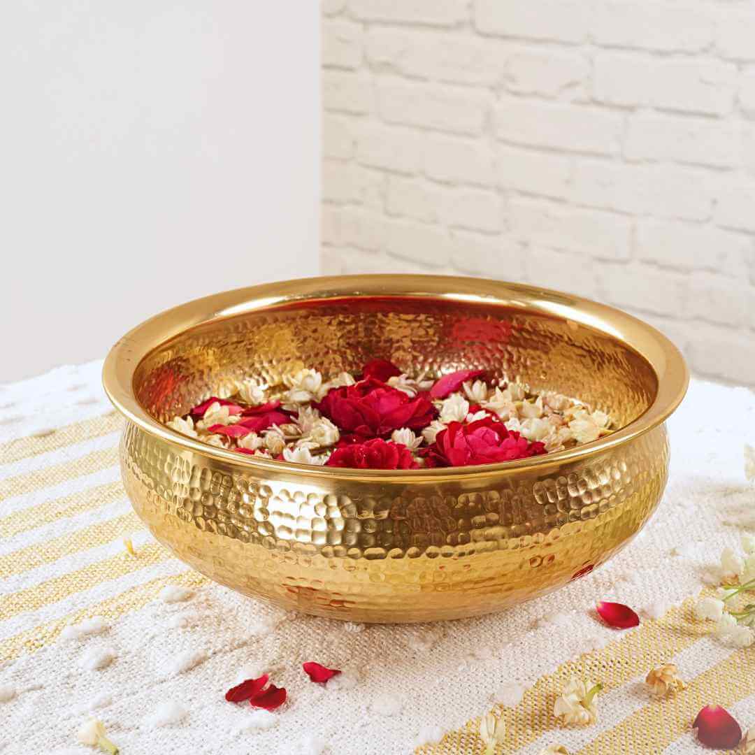 Metal Urli, Metal urli bowl, Traditional urli bowl, Floating flower urli