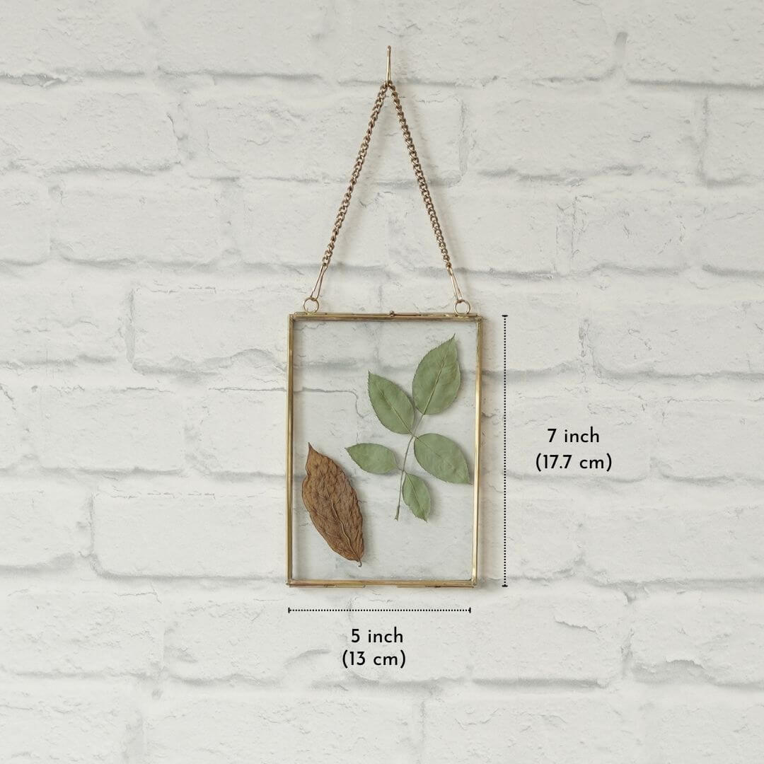 Floating frame, glass photo frame, gifts for her, anniversary gifts, gift ideas
