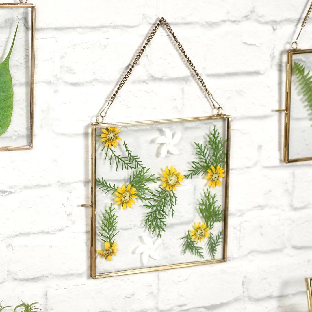 Floating frame, glass photo frame, gifts for her, anniversary gifts, gift ideas, birthday gift