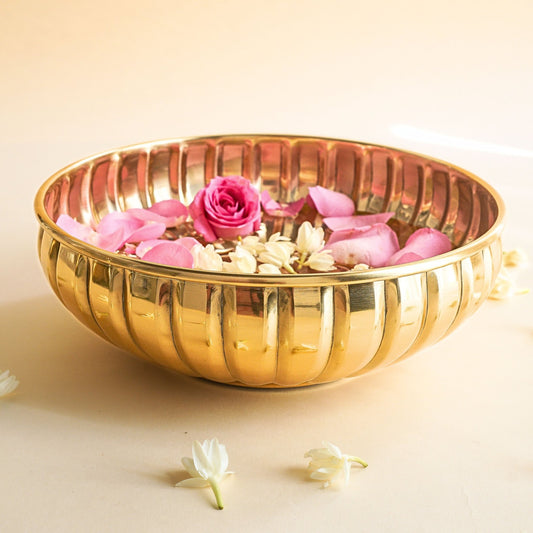 Metal Urli, Metal urli bowl, Traditional urli bowl, Floating flower urli, Decorative urli bowl