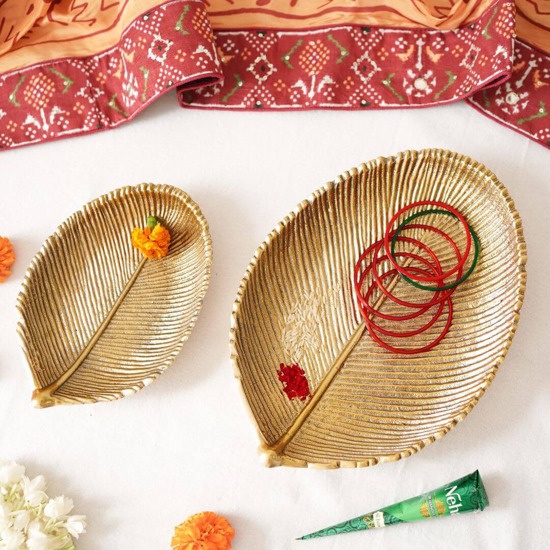 Metal decorative tray, Metal serving tray, Decorative metal platter