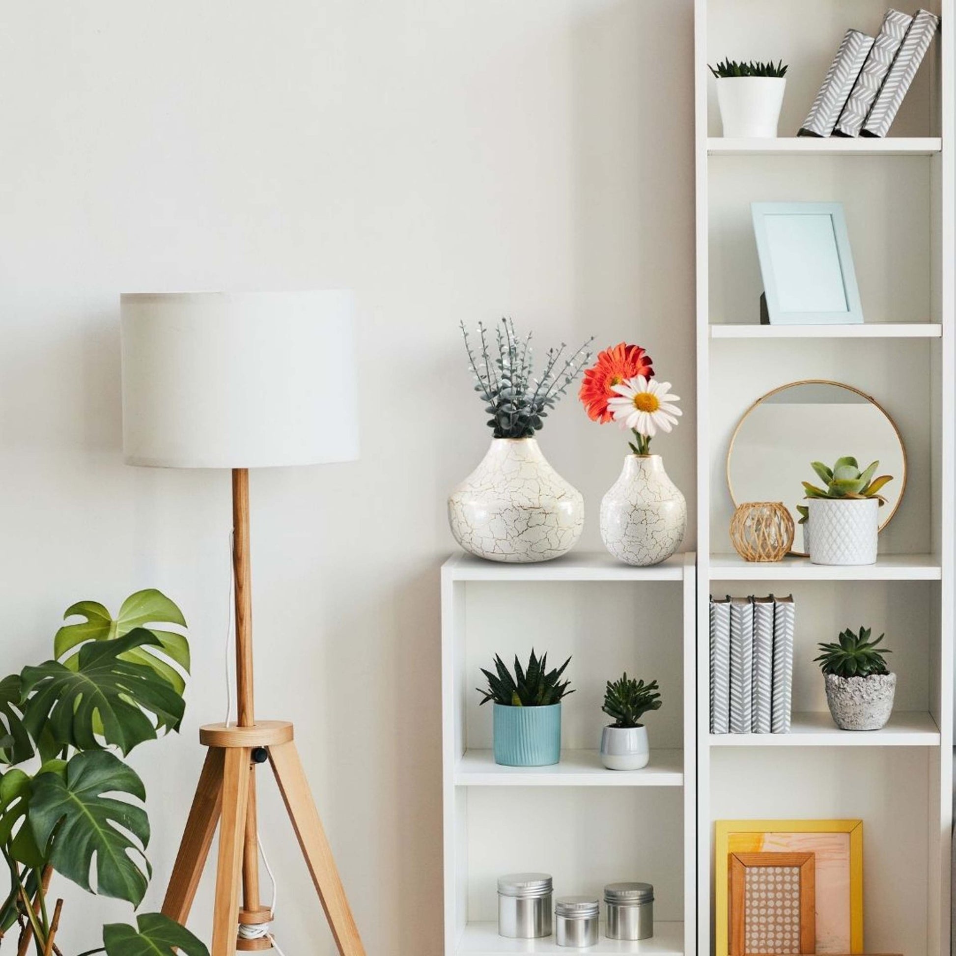 Metal Flower Vase Set | Off - White - Behoma