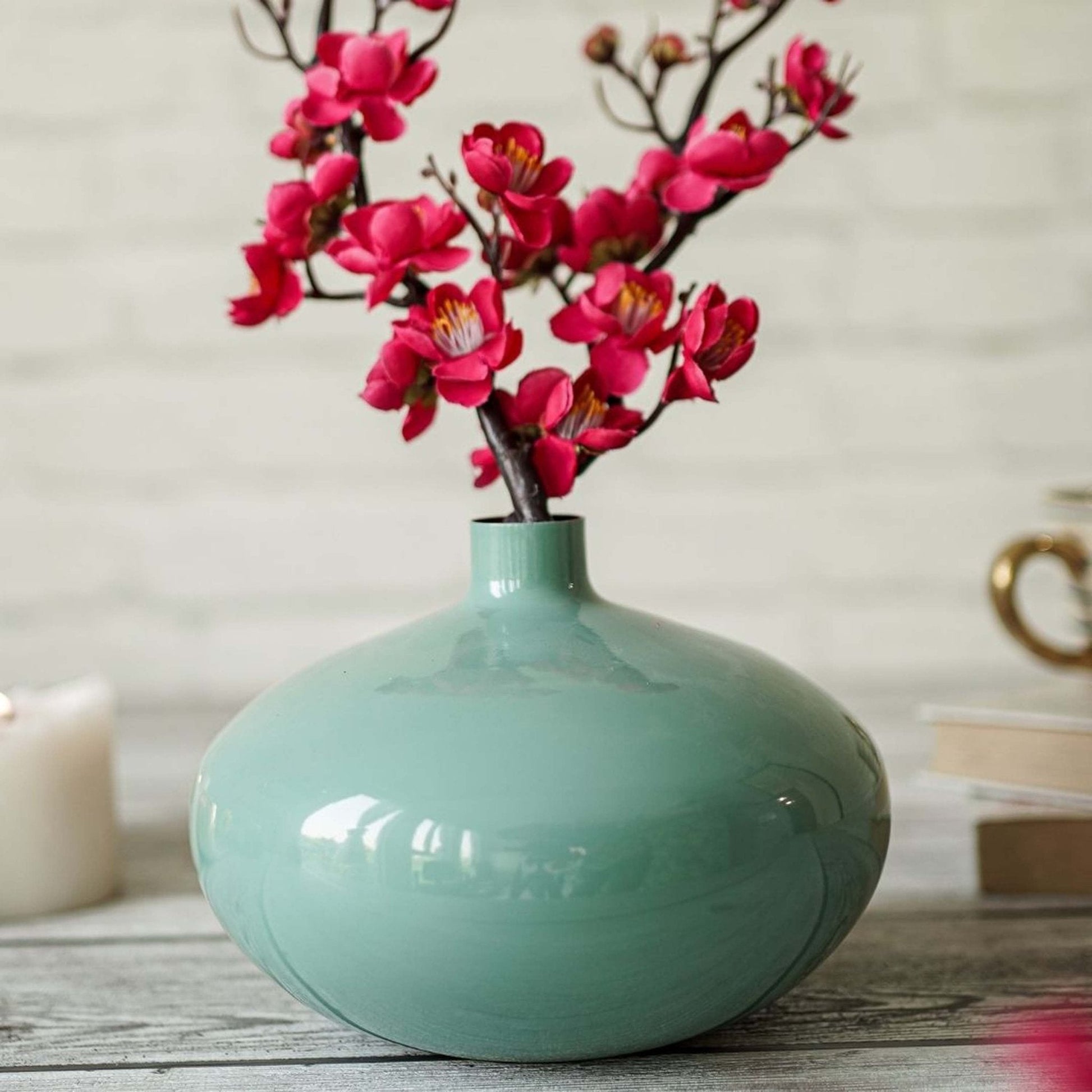 Metal Flower Vase | Sea Mist Green - Behoma