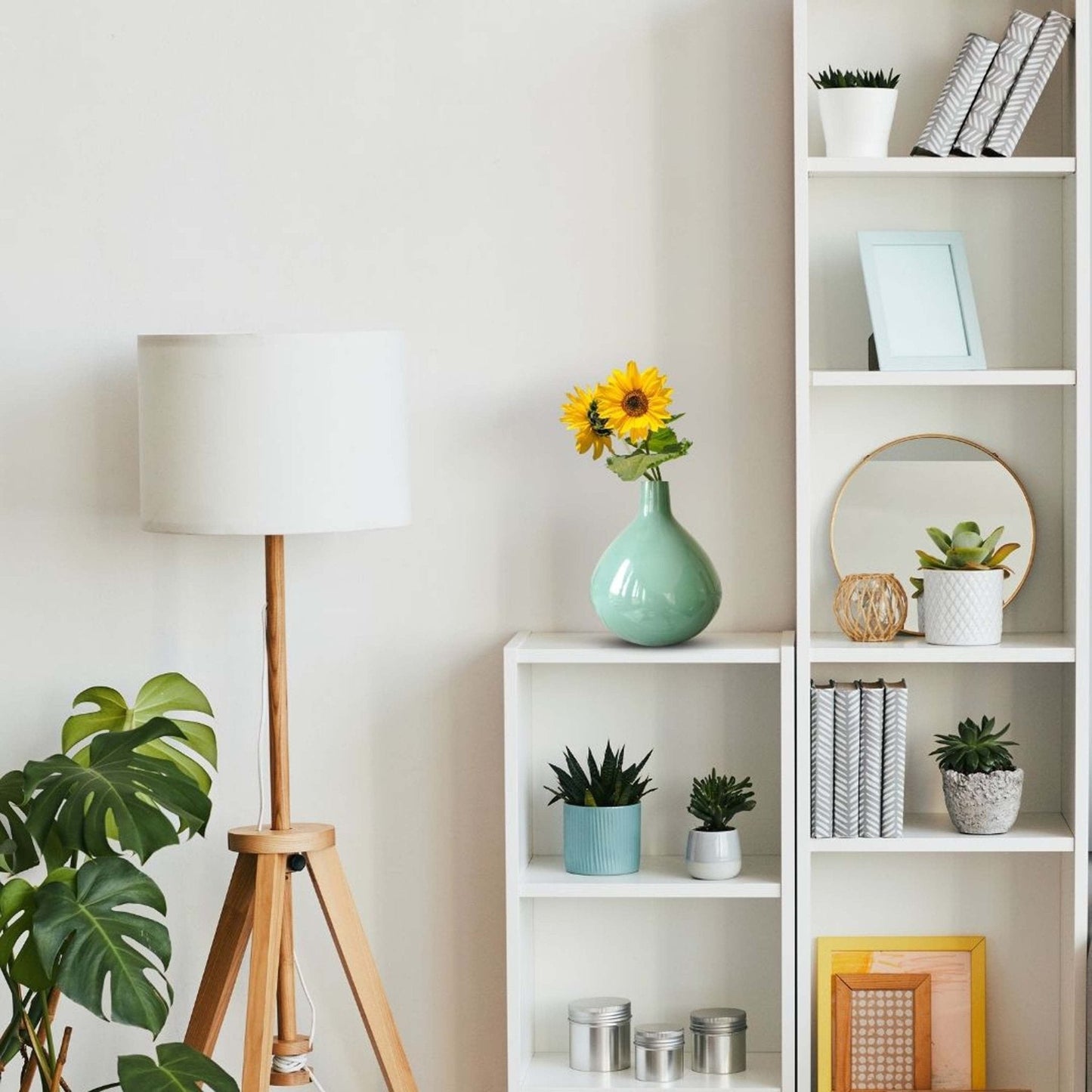 Metal Flower Vase | Sea Mist Green - Behoma