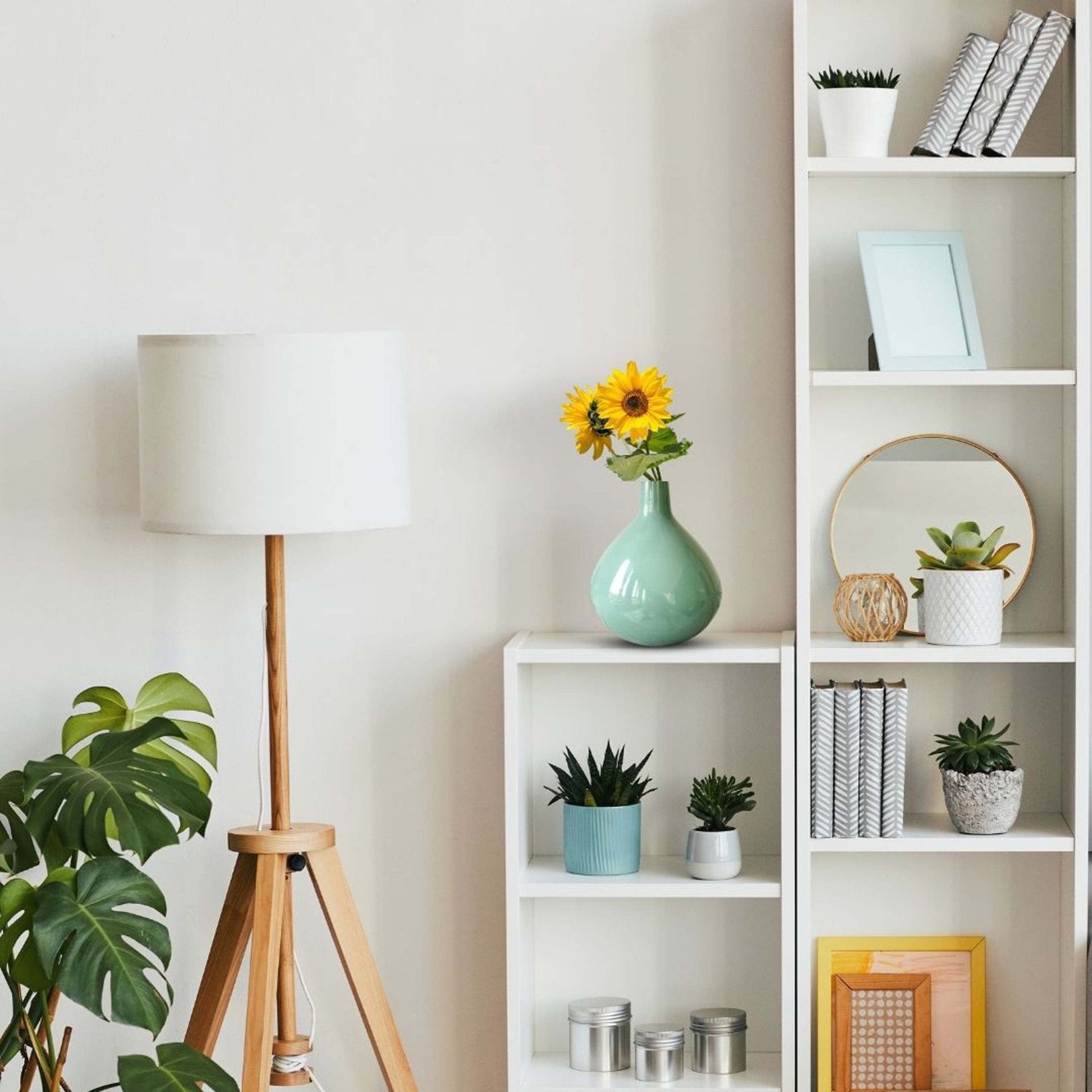 Metal Flower Vase | Sea Mist Green - Behoma