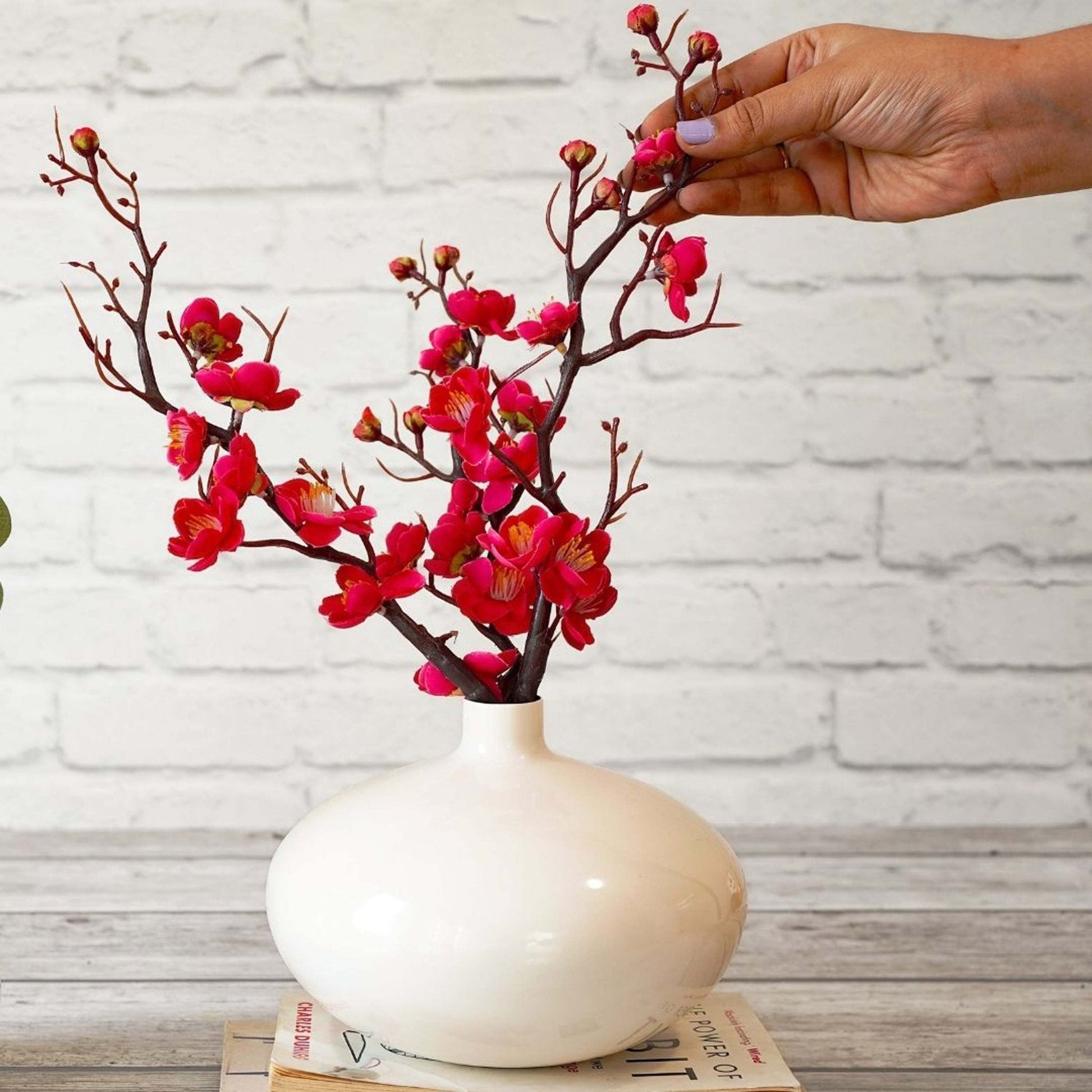 Metal Flower Vase | White - Behoma