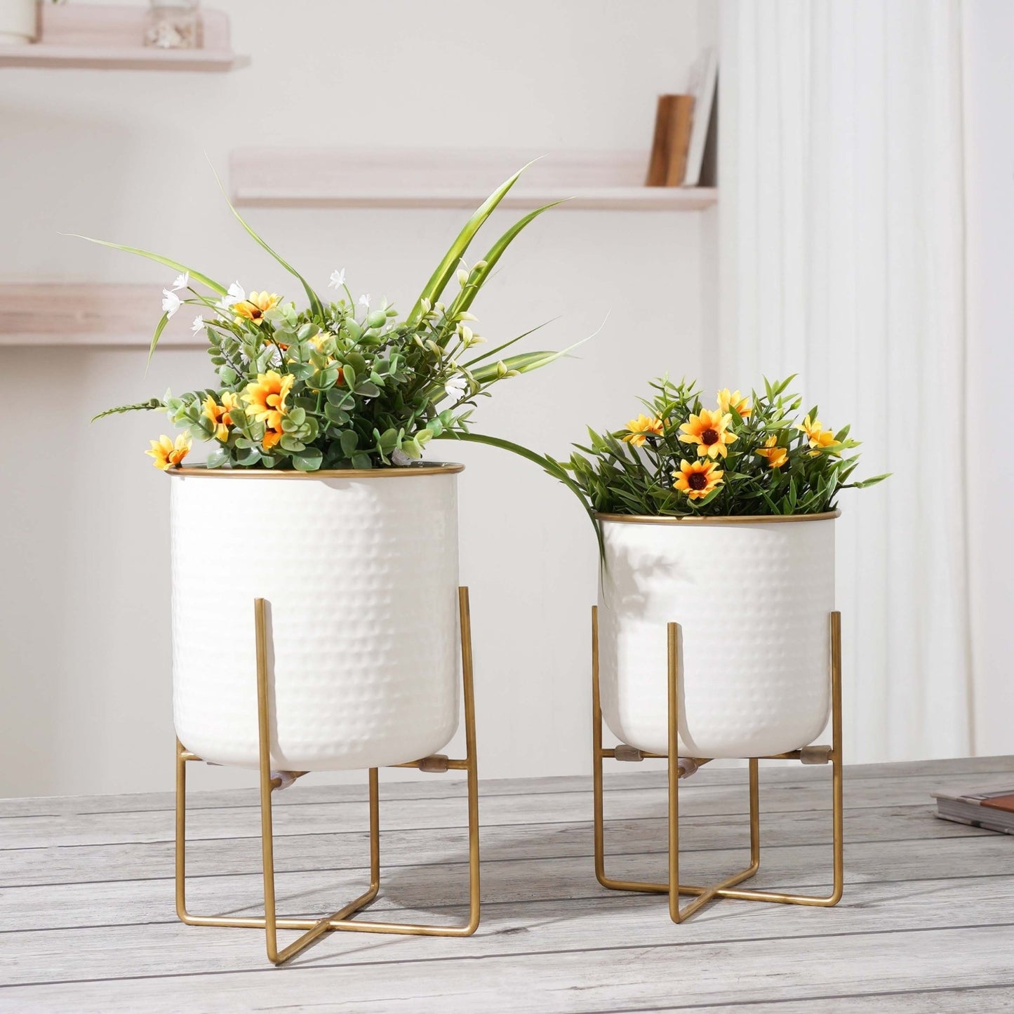 Hammered Planter Set