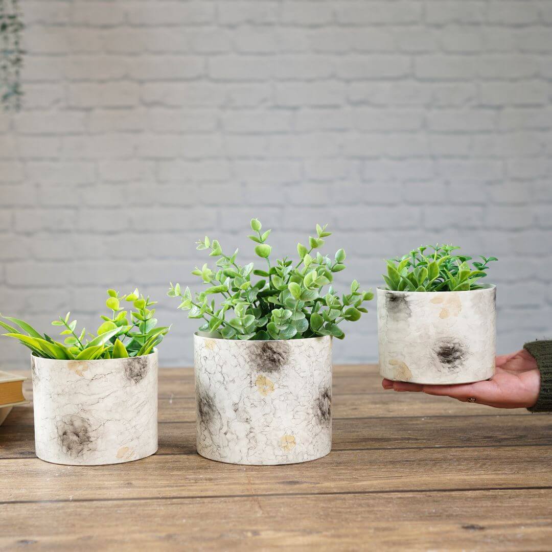 Off - White Mini Metal Planter - Behoma