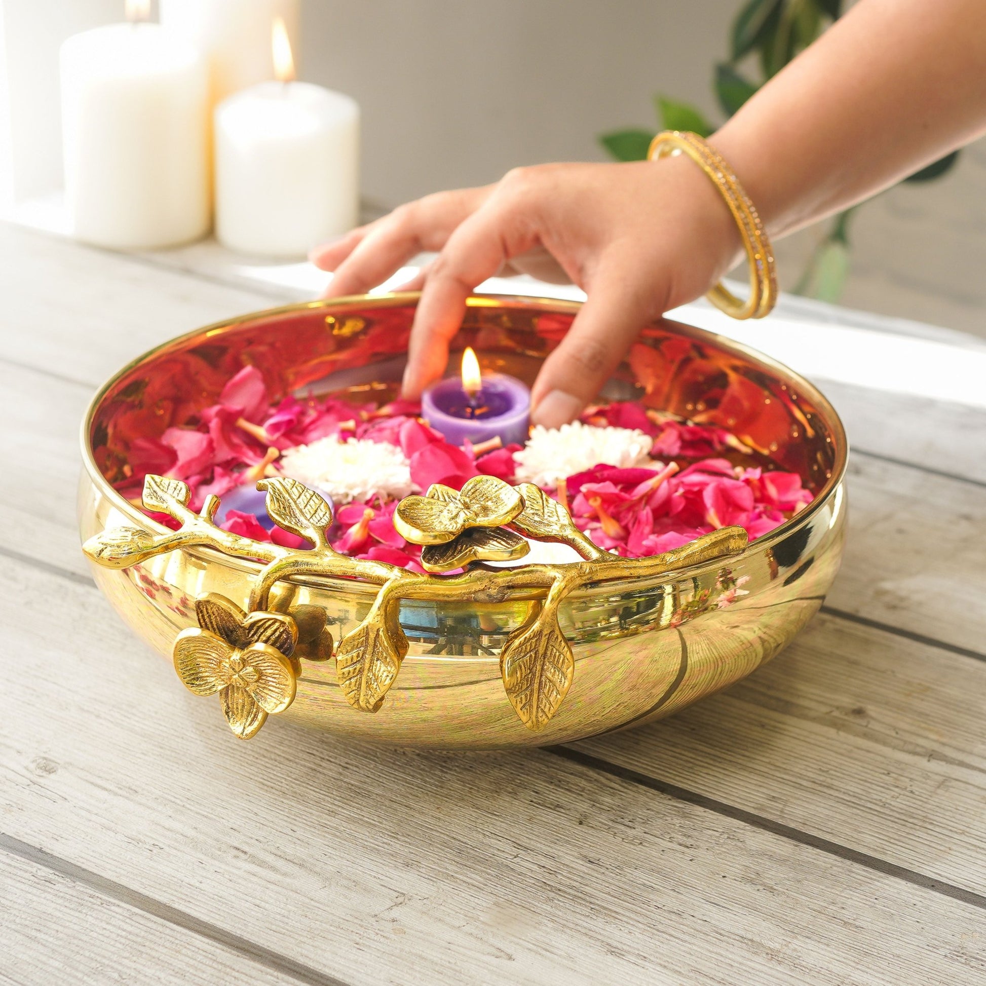 Brass Urli, Brass urli for pooja, Traditional urli bowl, Floating flower urli