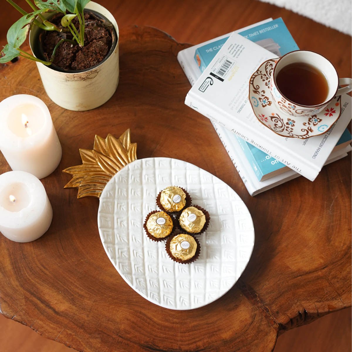 Metal decorative tray, Metal serving tray, Decorative metal platter, White