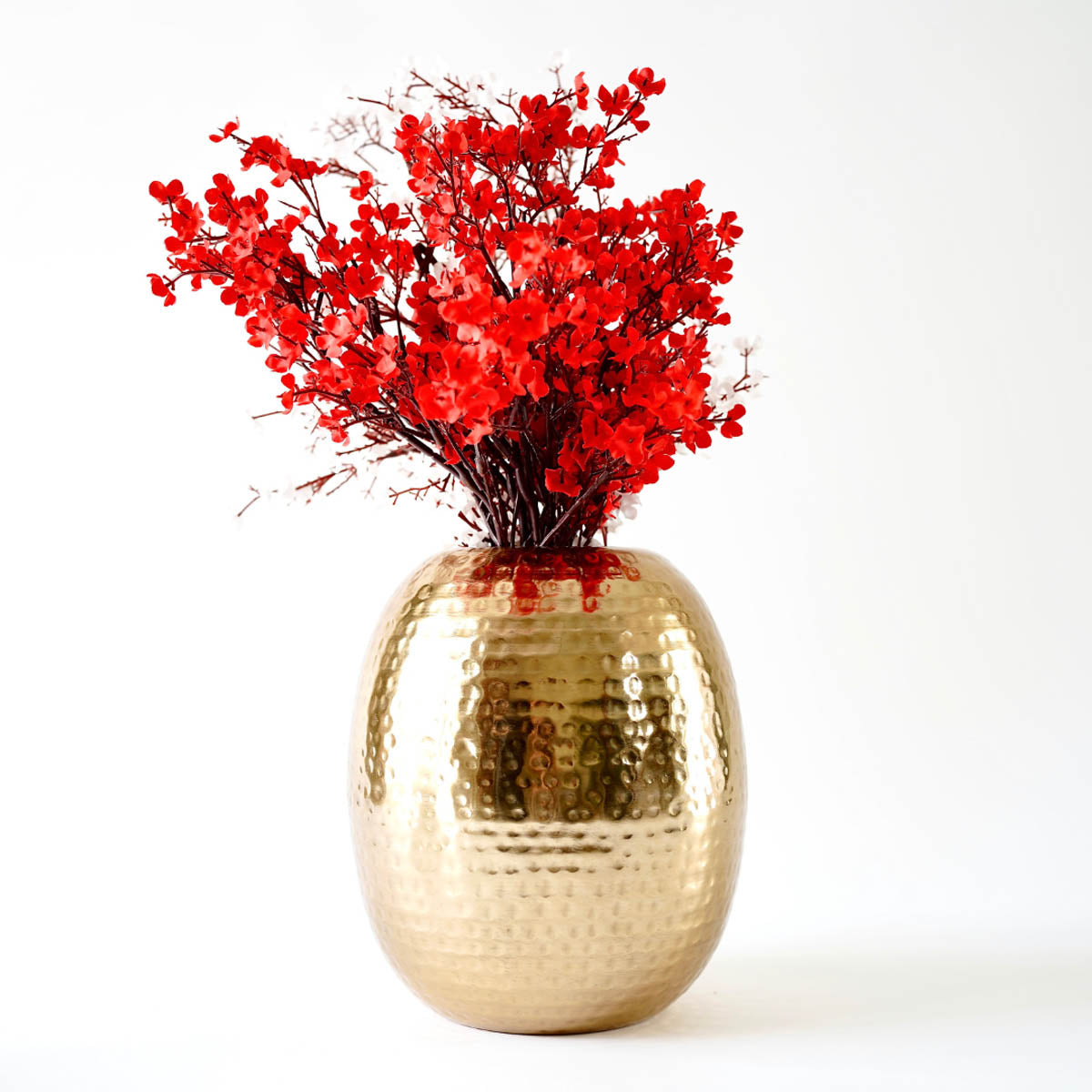 Hammered Flower vase - Gold 